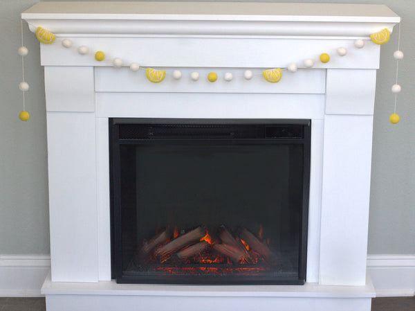 Lemonade Stand Felt Ball Garland- Yellow & White