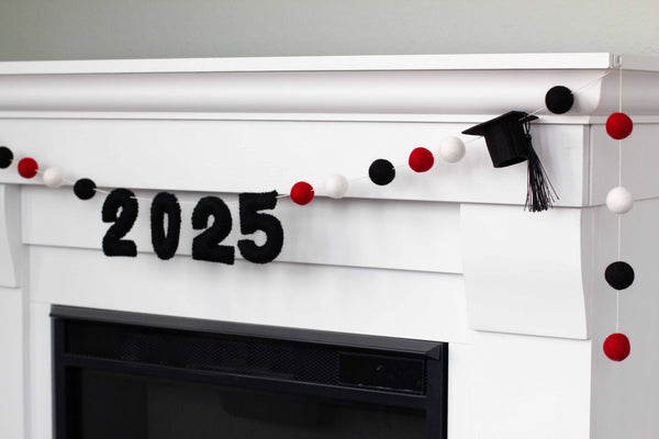 2025 Graduation Garland- Red, Black, White
