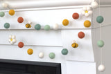 Bumble Bee & Daisy Felt Garland- Earth Tones