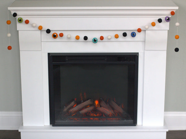 Eyeball Halloween Garland- Orange & Black