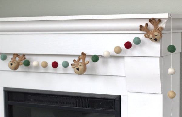 Reindeer Felt Christmas Garland- Muted Vintage Colors