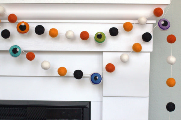 Eyeball Halloween Garland- Orange & Black