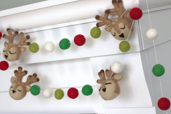 Reindeer Felt Christmas Garland- Red & Green