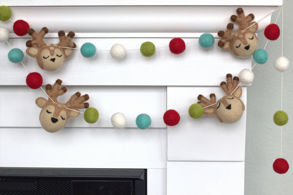 Reindeer Felt Christmas Garland- Turquoise, Red & Green