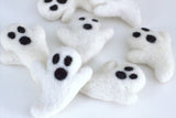 Felt Halloween Ghosts