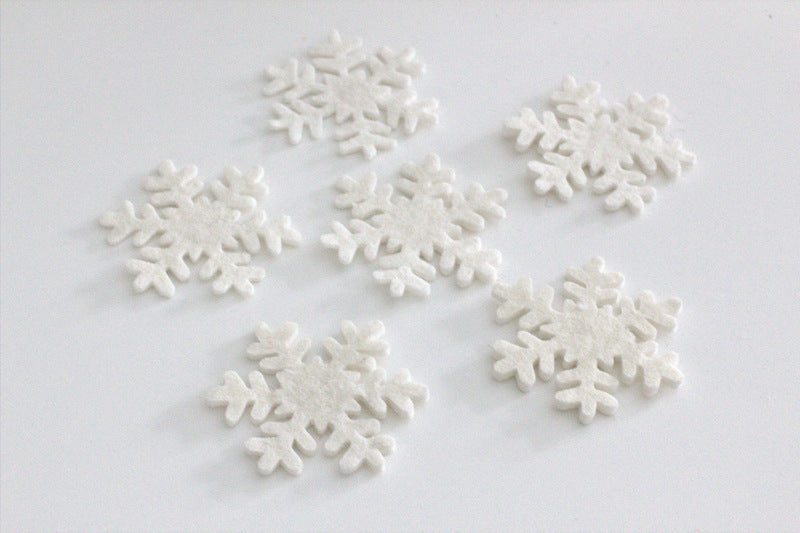 White Polyester Felt Snowflakes for New Year, Christmas Decoration