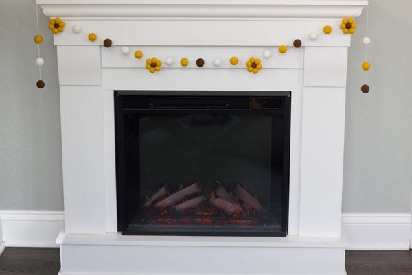 Felt Sunflower Garland - Yellow/Brown
