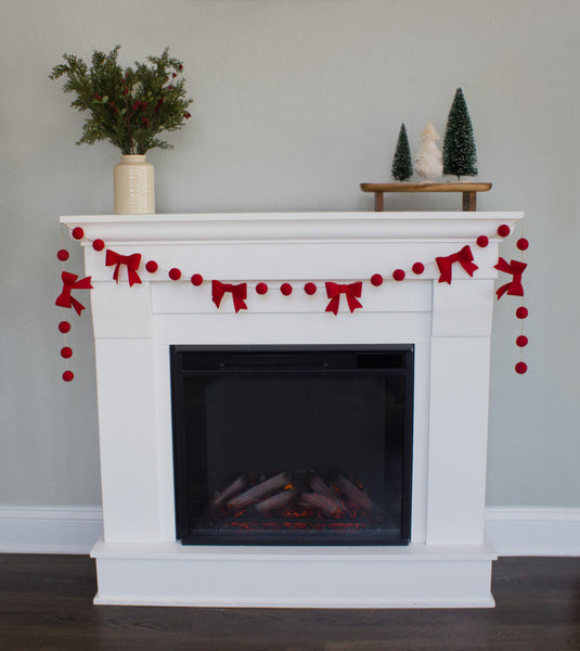 Red Felt Bow Garland