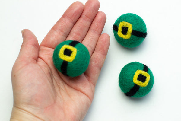 St. Patrick's Day Ornaments- Leprechaun Buckle Ball- SET OF 3 or 5