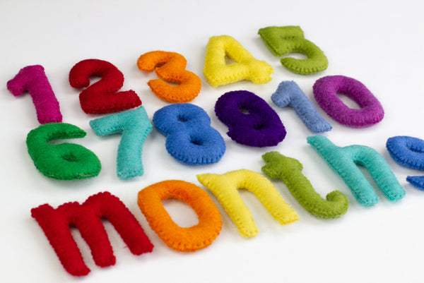 Monthly Milestone or Number Counting Set- Rainbow