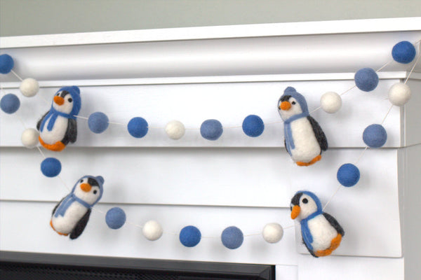 Penguin Winter Felt Garland- Blues