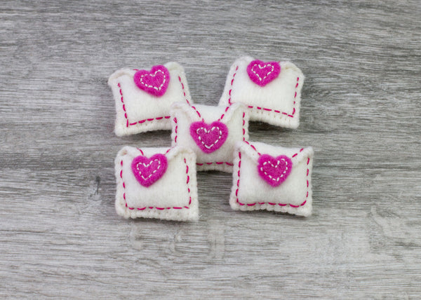 Valentine's Day Felt Envelope Card- Pink Heart & Stitching