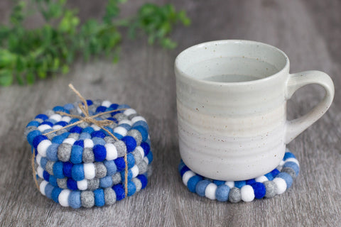 files/WinterCoasterSet-BlueGrayFeltBalls_4.jpg