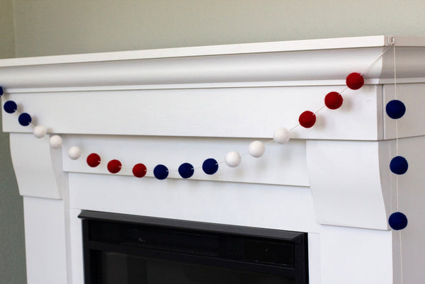 Fourth of July Felt Ball Garland- Navy/Red/White