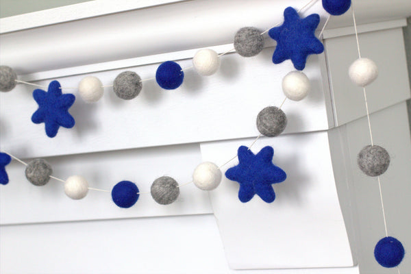 Hanukkah Garland Star of David- Blue, Gray, White - Holiday Decor- 1" Felt Balls, 2" Stars