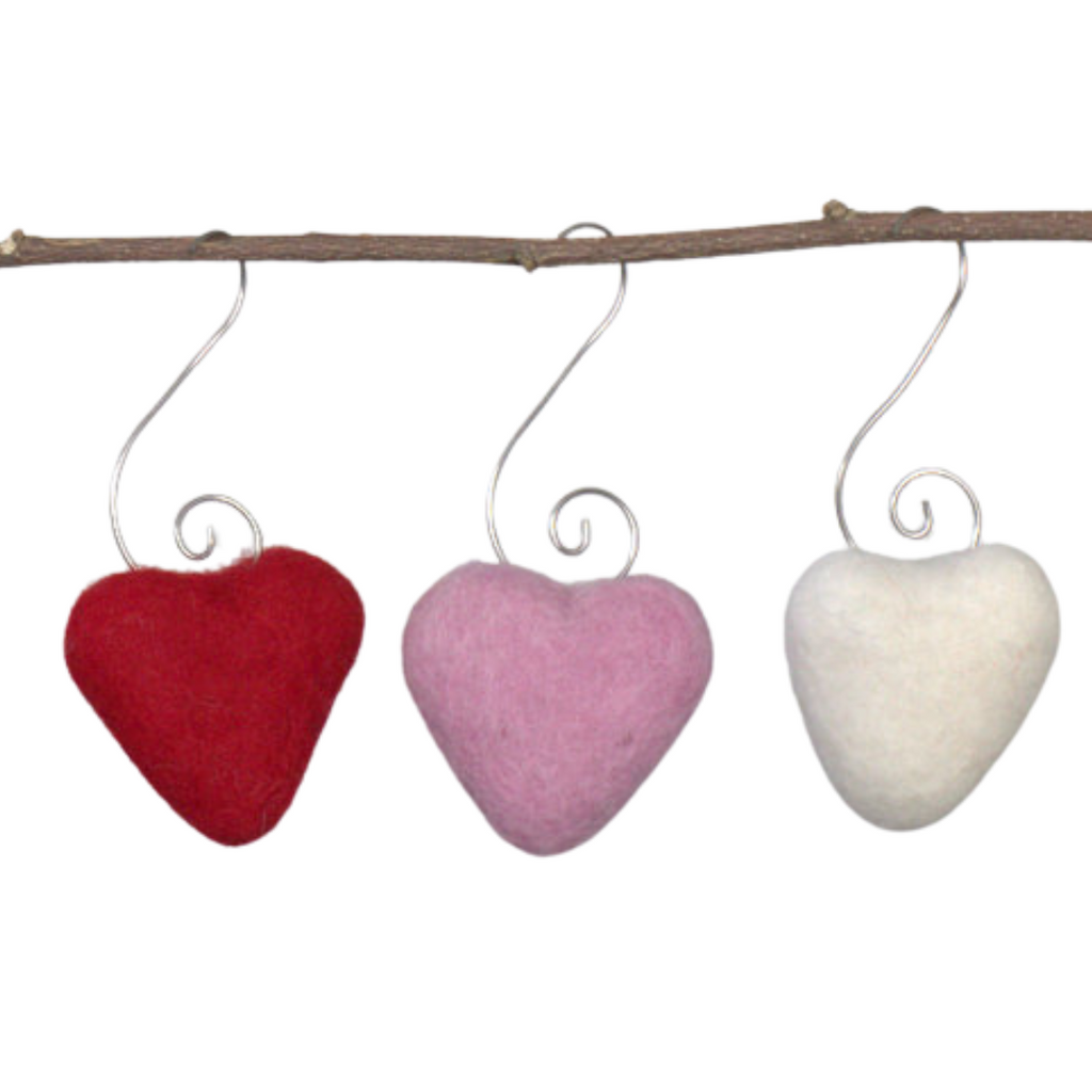 Set/6 Wooden Heart Ornaments Christmas Tree Red White
